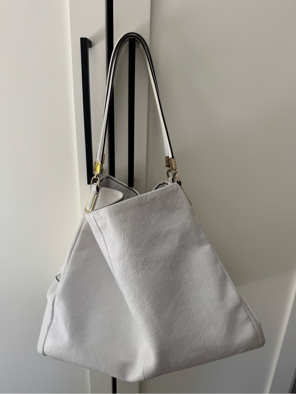 Coach White Leather Double-Strap 3compartment Bag …like new clean!